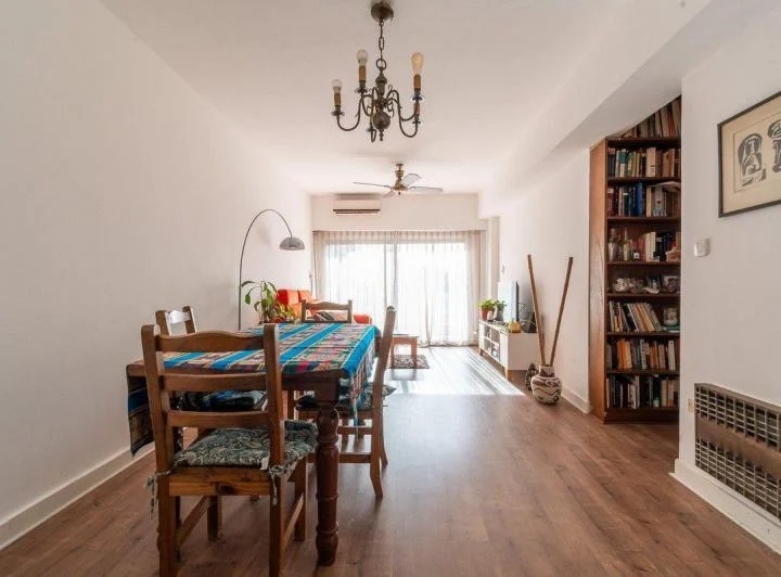 VENTA DEPARTAMENTO 5 AMBIENTES CON COCHERA FLORES 5