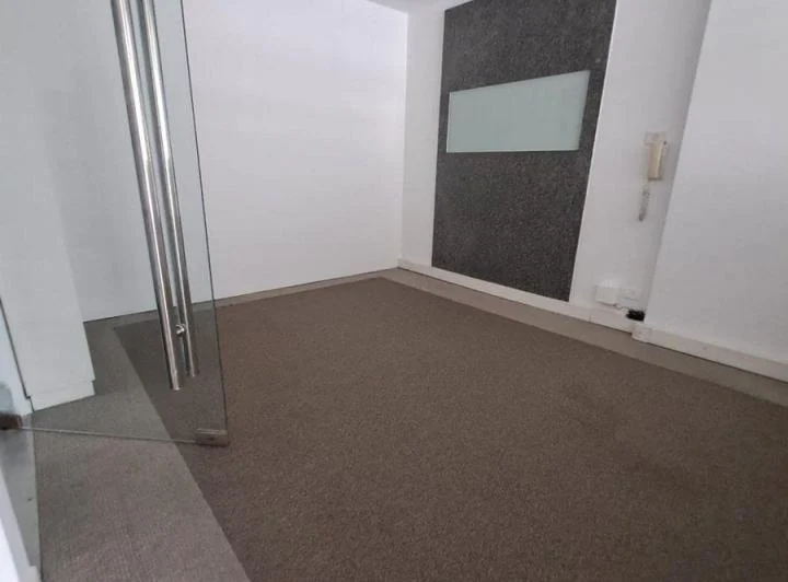 ALQUILER OFICINA CATALINAS 2