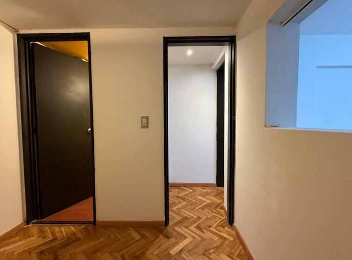 ALQUILER OFICINA MICROCENTRO 5