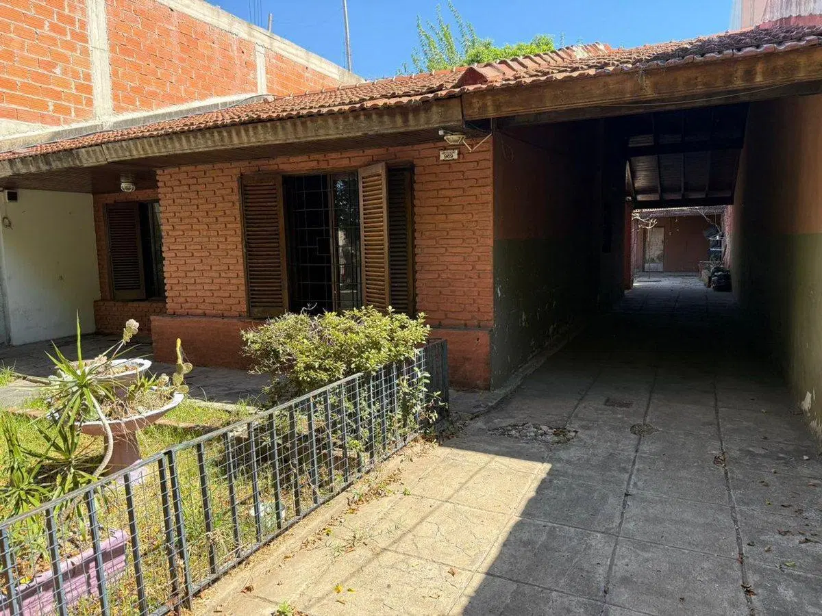 VENTA CASA TIPO LOFT C/ JARDIN Y GARAGE LA TABLADA 3