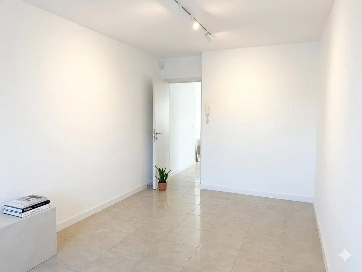 VENTA  DEPARTAMENTO  CON LOCAL 3