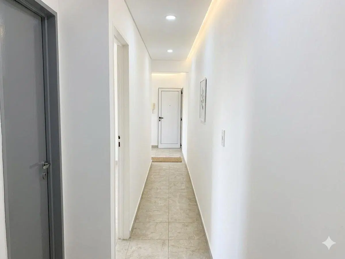 VENTA  DEPARTAMENTO  CON LOCAL 4