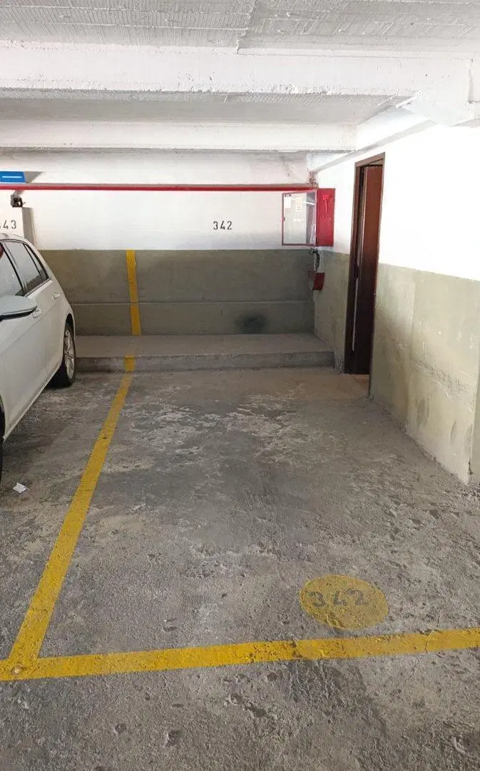 VENTA COCHERA 13 M2 -  MICROCENTRO 2