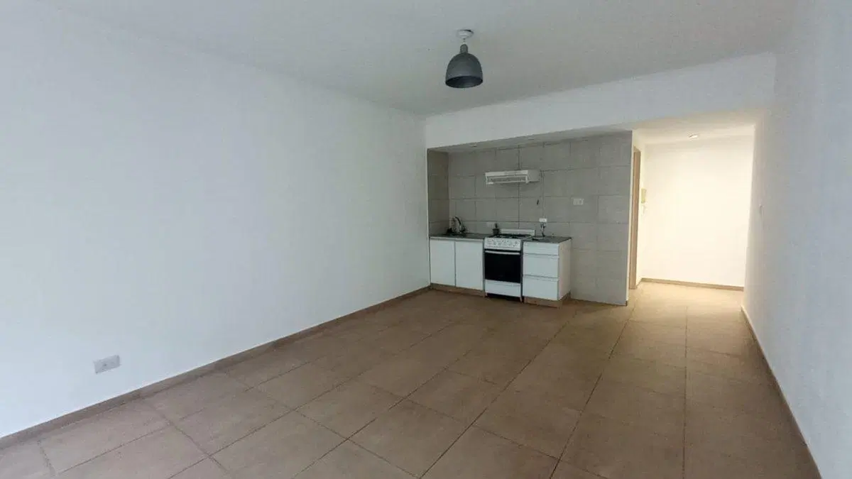 Venta Monoambiente C/Patio Mataderos 4