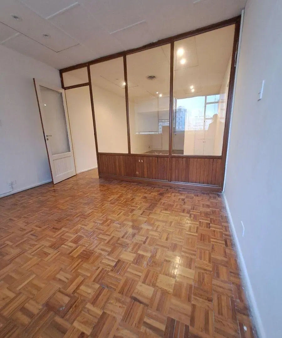VENTA OFICINA MICRO CENTRO 3