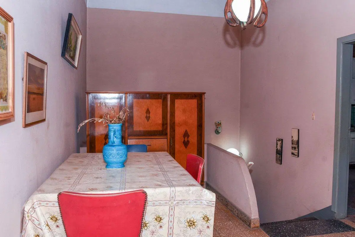 Venta Casa con Garage / Taller -  Quilmes 4