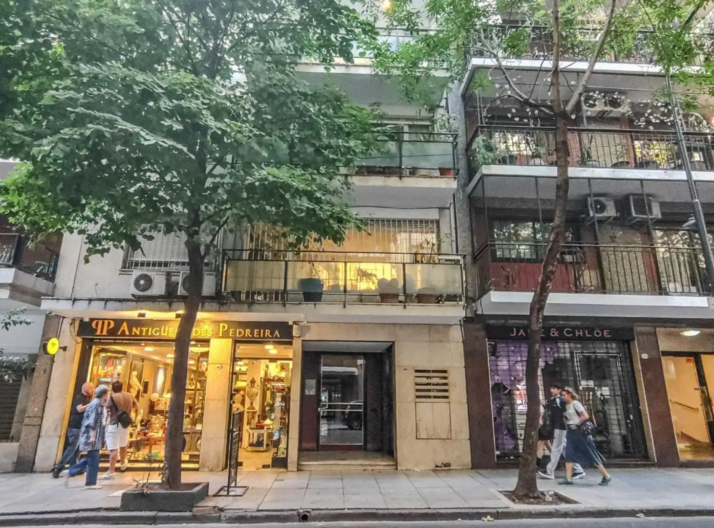 Alquiler Residencial , 4 ambientes, Recoleta 2