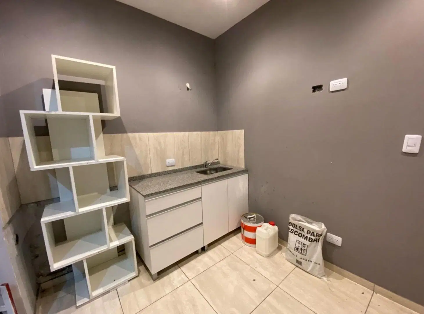 OPORTUNIDAD DE INVERSIÓN-LOCAL COMERCIAL EN VENTA 8