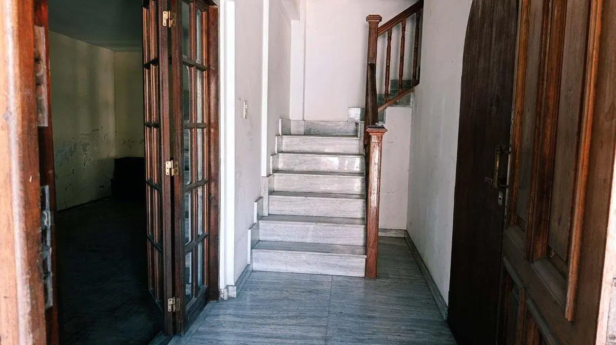VENTA CASA A REFACCIONAR 6 AMBIENTES  BELLA VISTA 5