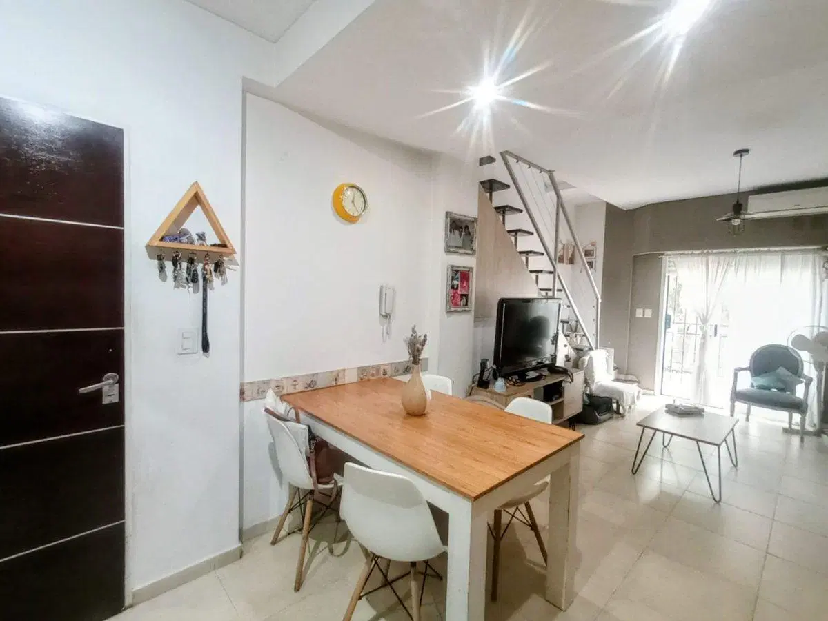 Venta PH 3 ambientes Villa Luro Excelente estado! 2