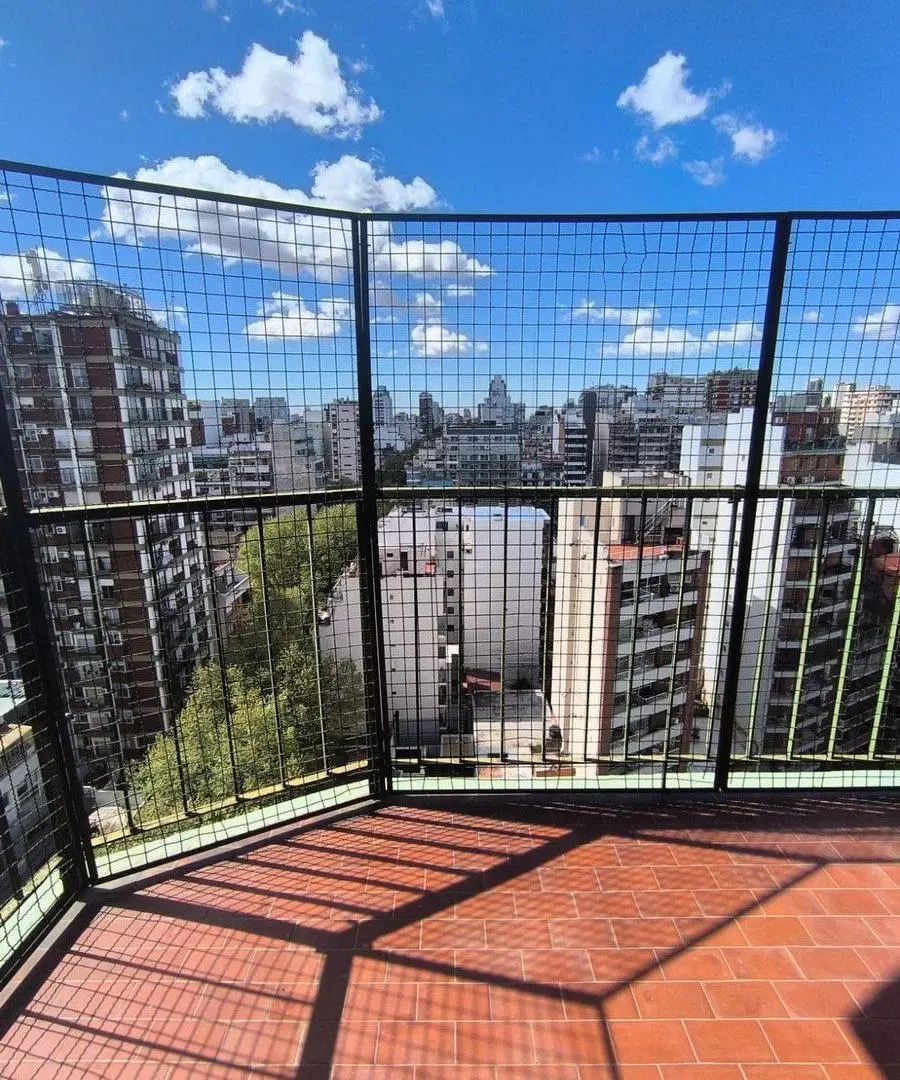 Venta departamento 4 amb con cochera en Belgrano R 3