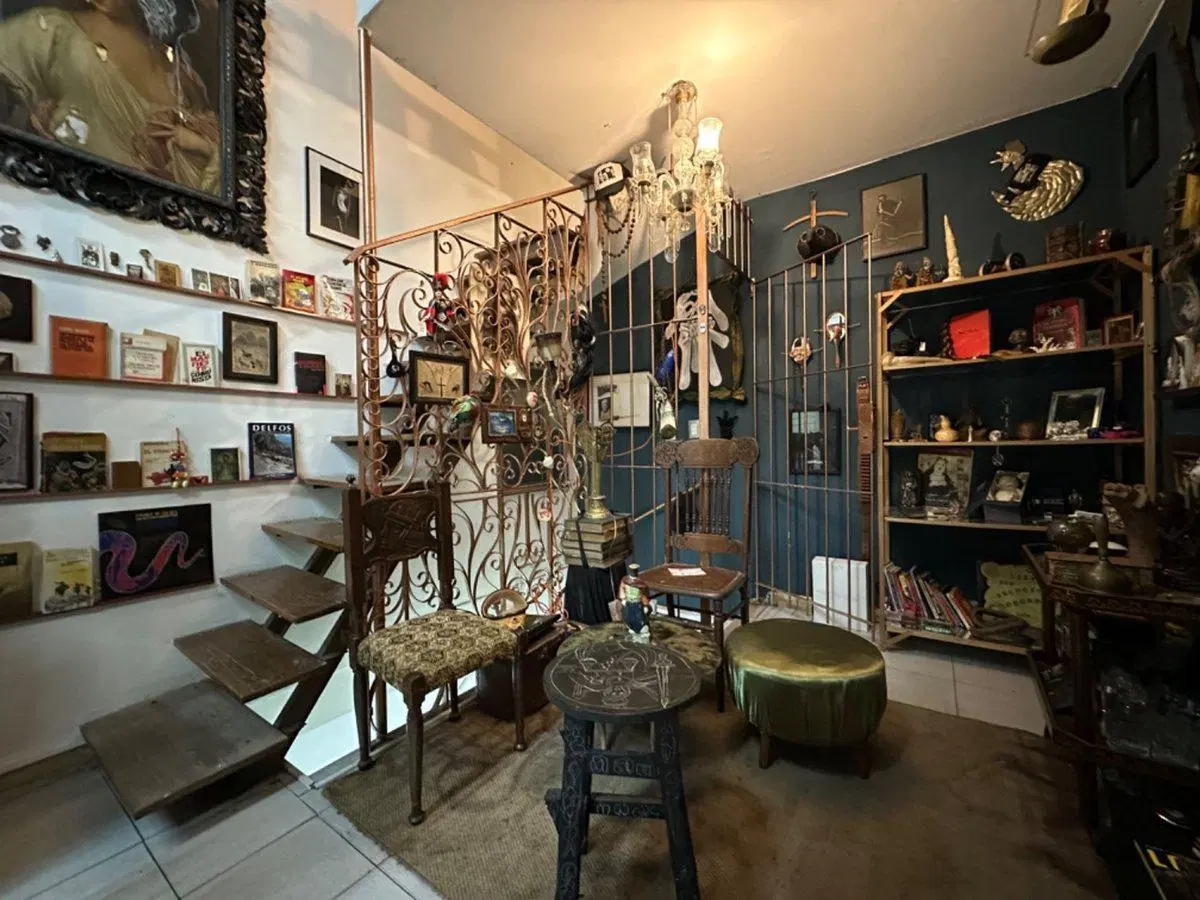 Venta Local en Galeria - Retiro 5