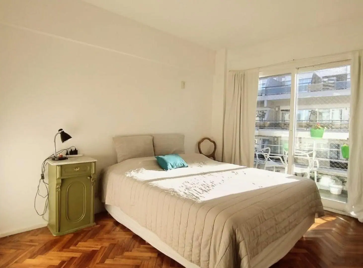 VENTA-DEPARTAMENTO 2 AMBIENTES-RETIRO 5