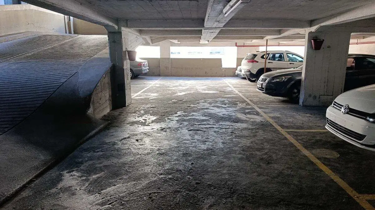 VENTA COCHERA 13 M2 -  MICROCENTRO 4