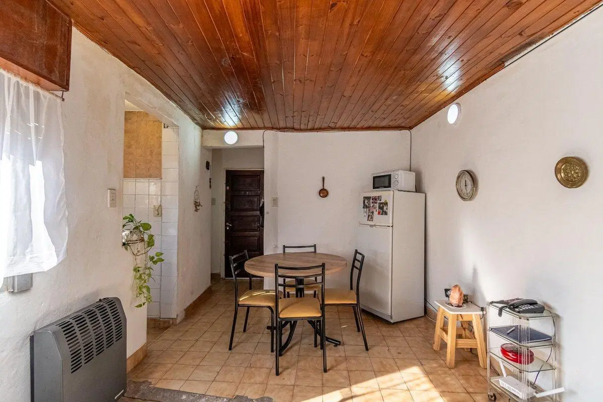 venta PH , 1 piso por escalera 4