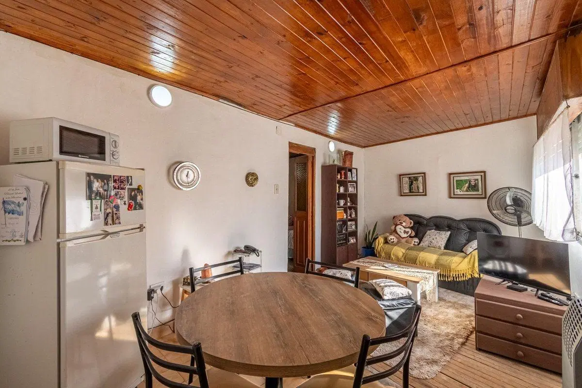 venta PH , 1 piso por escalera 2