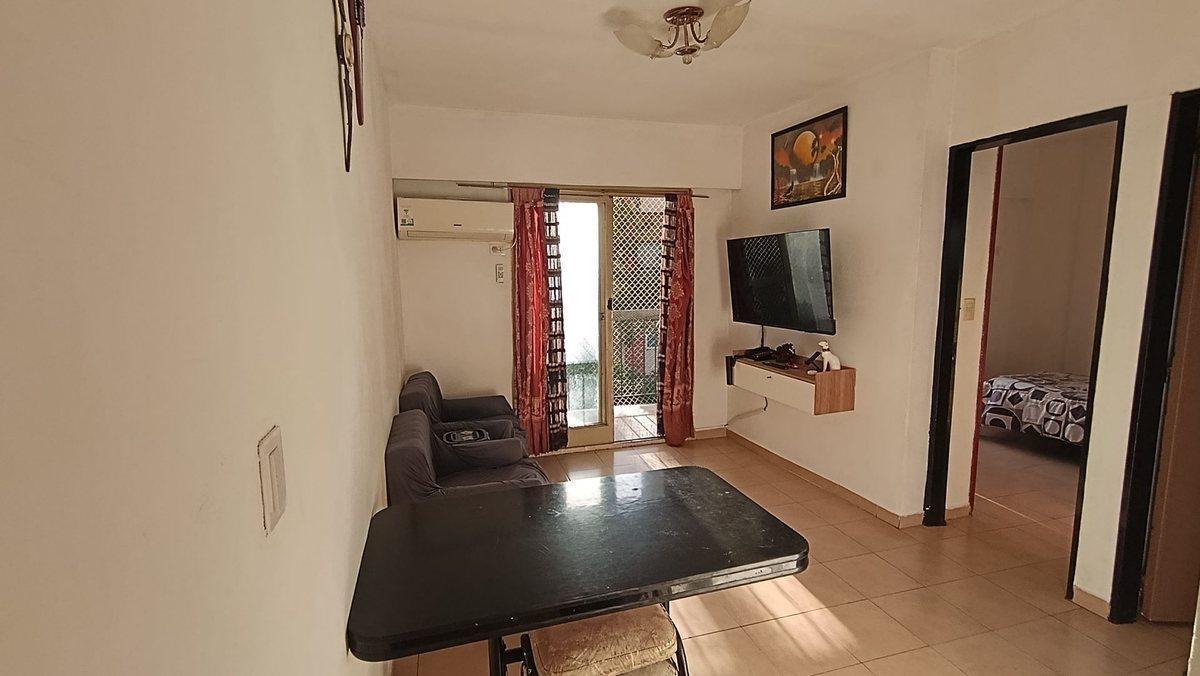 Foto de VENTA 3 AMBIENTES BALCON CORRIDO BALVANERA, imagen 2