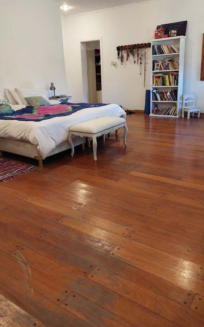 Foto de VENTA- Casa enorme con jardín y pileta, Hurlingham, imagen 5