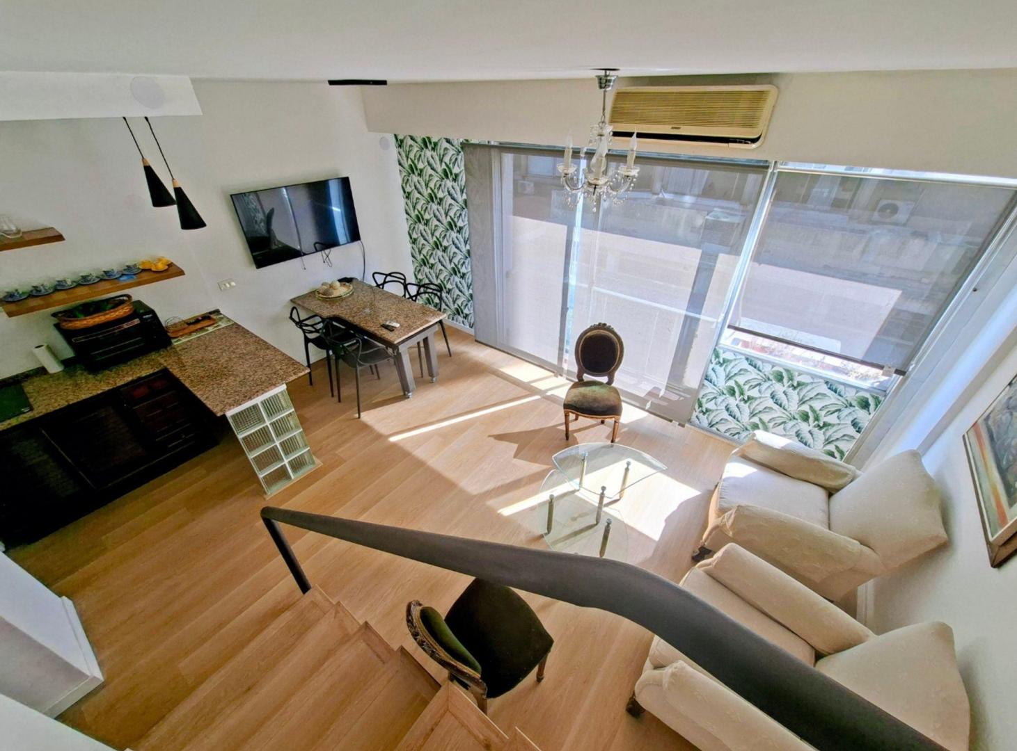 Foto de ALQUILER TEMPORAL DUPLEX 2 AMBIENTES - RETIRO, imagen 1