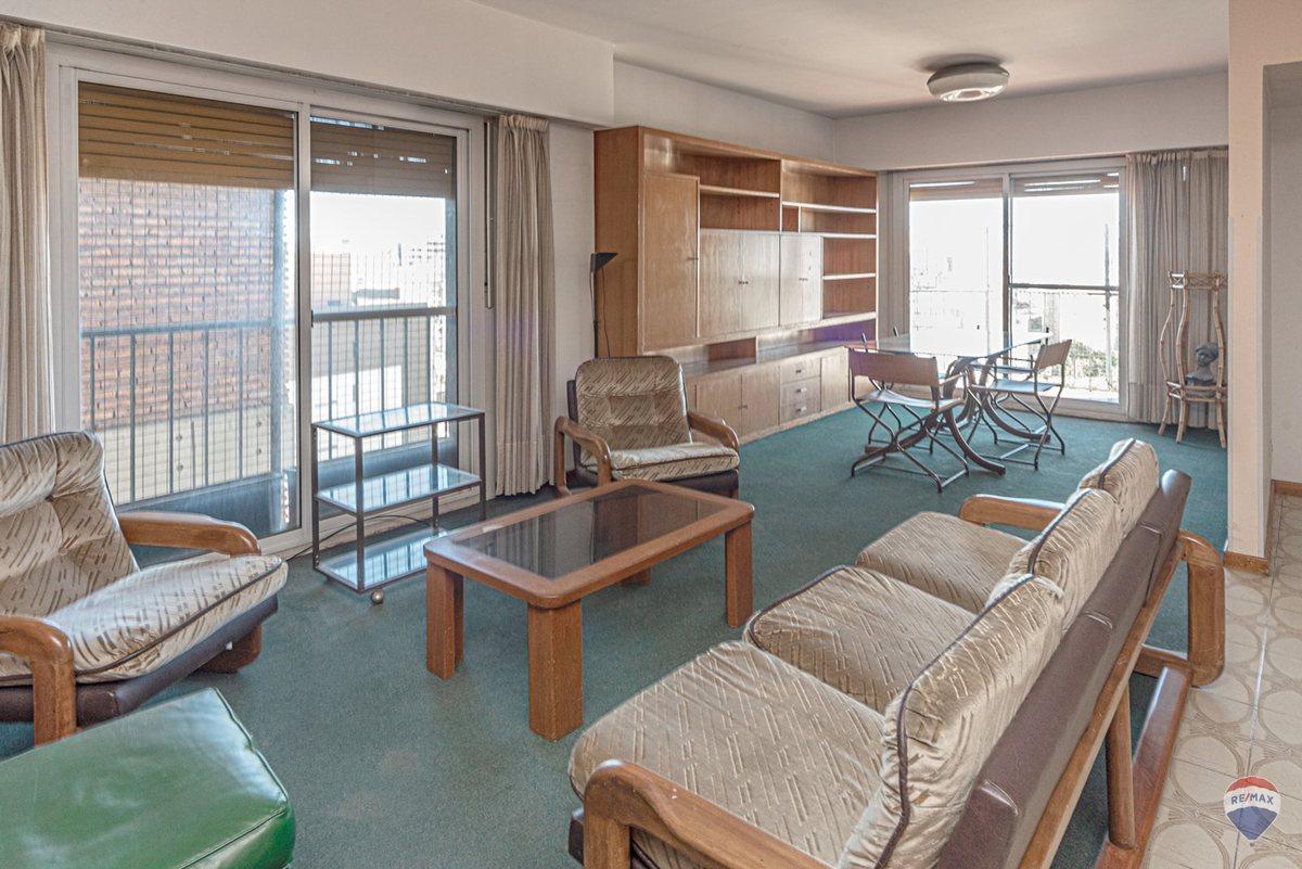 Foto de Venta departamento 4 amb con cochera en Belgrano R, imagen 5
