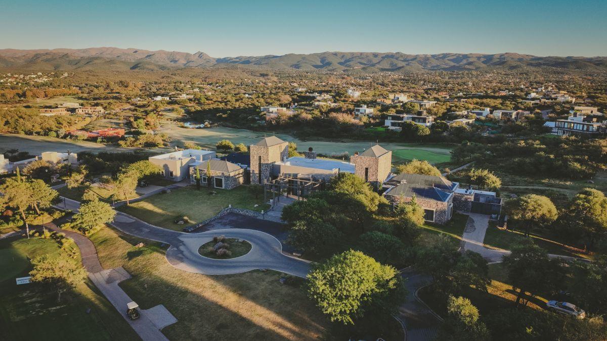 Foto de Lote Fondo Golf en Estancia El Terrón | a pasos del Club House | 1.629, imagen 5