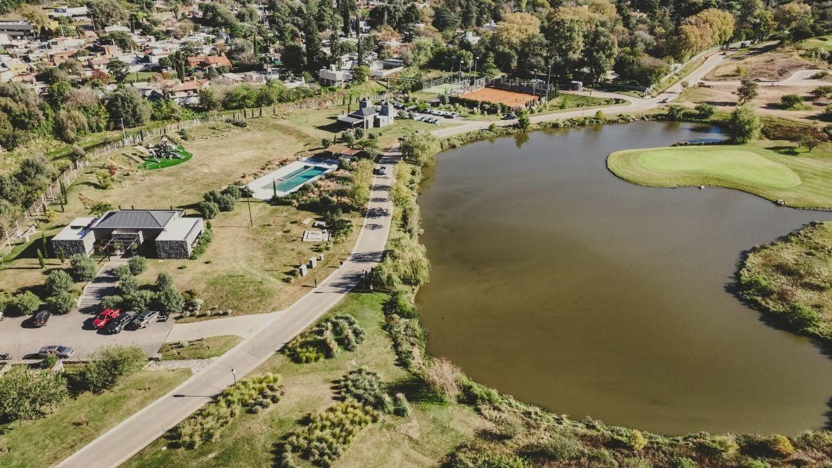 Foto de Lote Fondo Golf en Estancia El Terrón | 1.517 m² sobre Hoyo 6, imagen 2