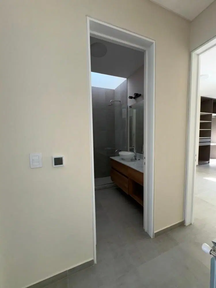 DUPLEX A ESTRENAR - SAN IGNACIO VILLAGE

Barrio completamente cerrado con ingres 2