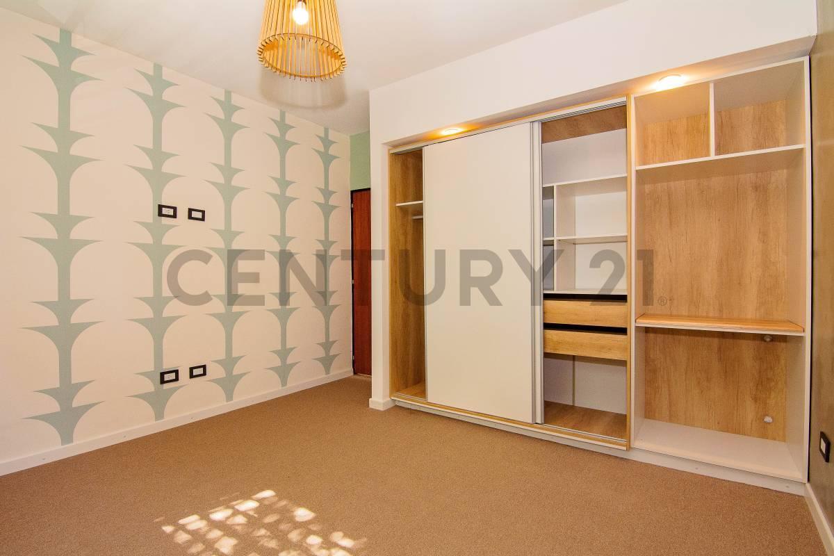 Venta Casa de 3 Dormitorio en Barrio Refinerias, Rosario | Canning 200 5