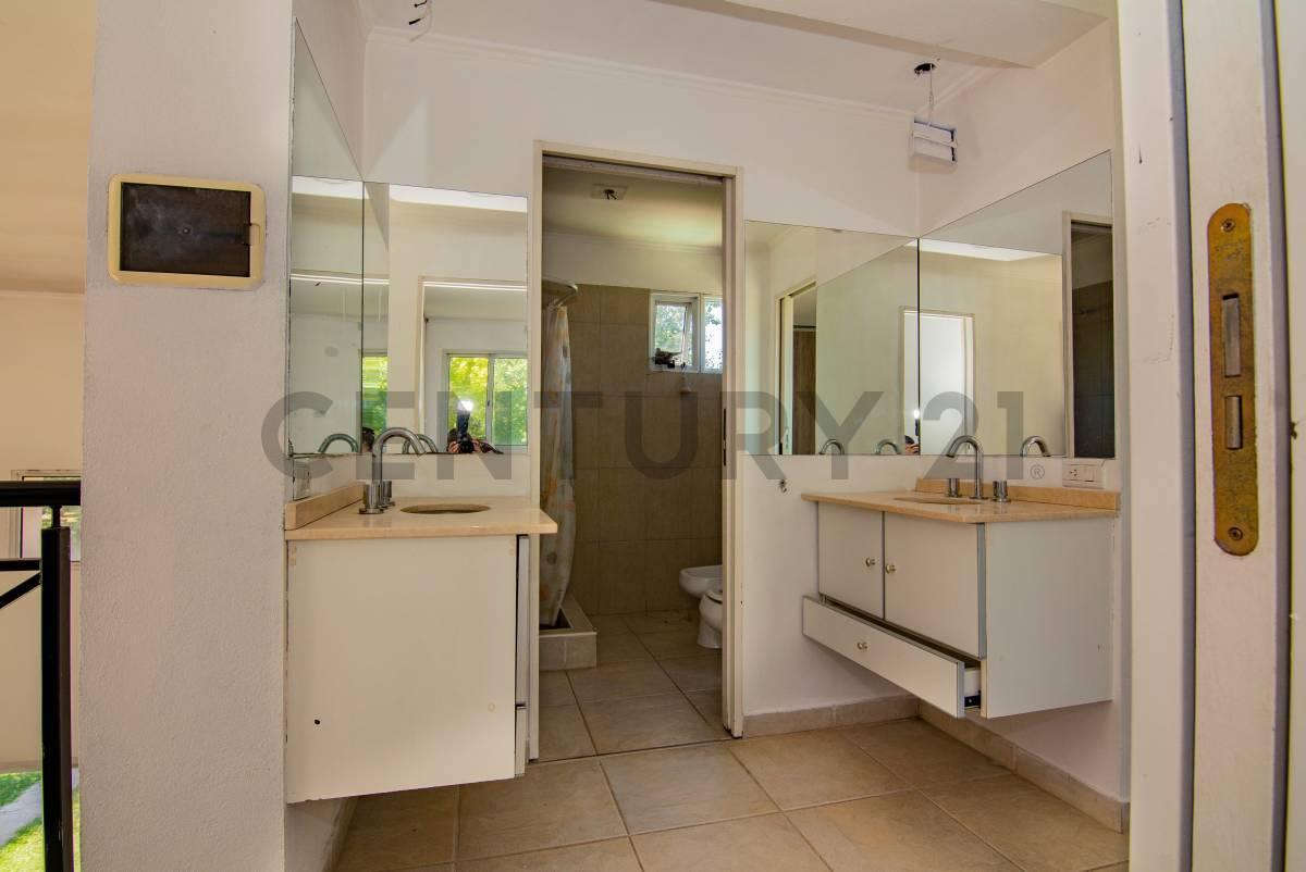 Casa en Venta en Barrio Privado Sol Paraná - Pueblo Esther 5