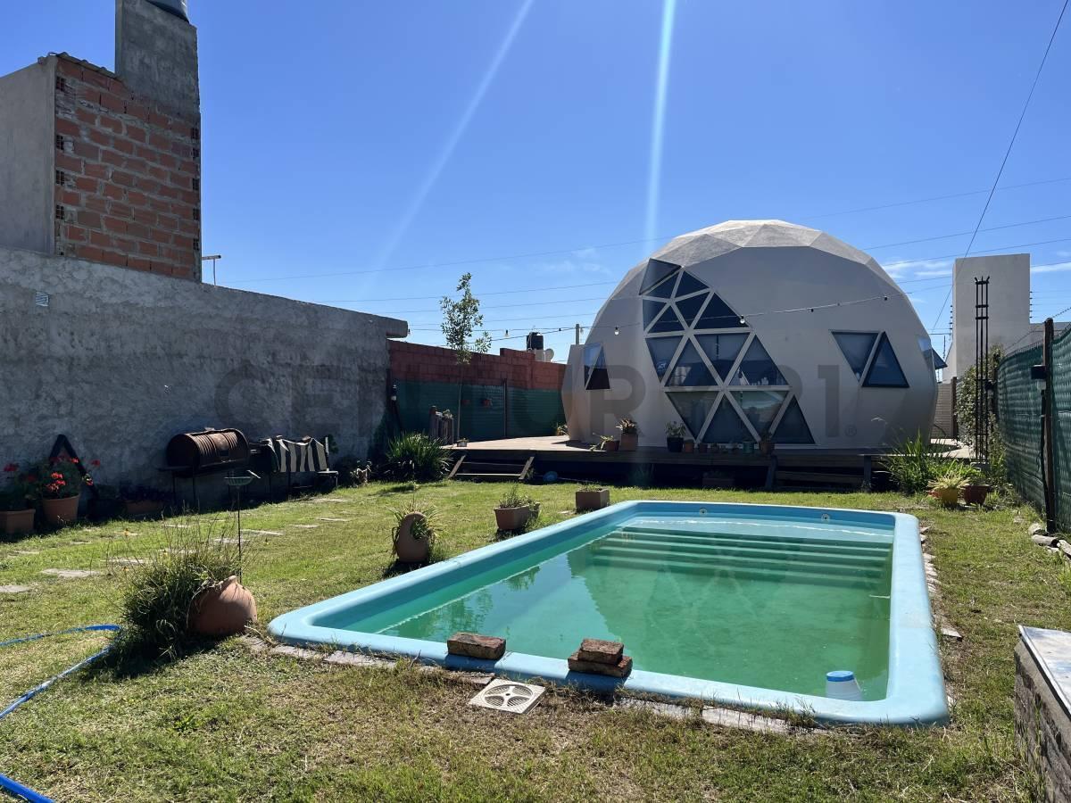 Venta Domo Tipo Casa con Pileta en Capitán Bermúdez 3