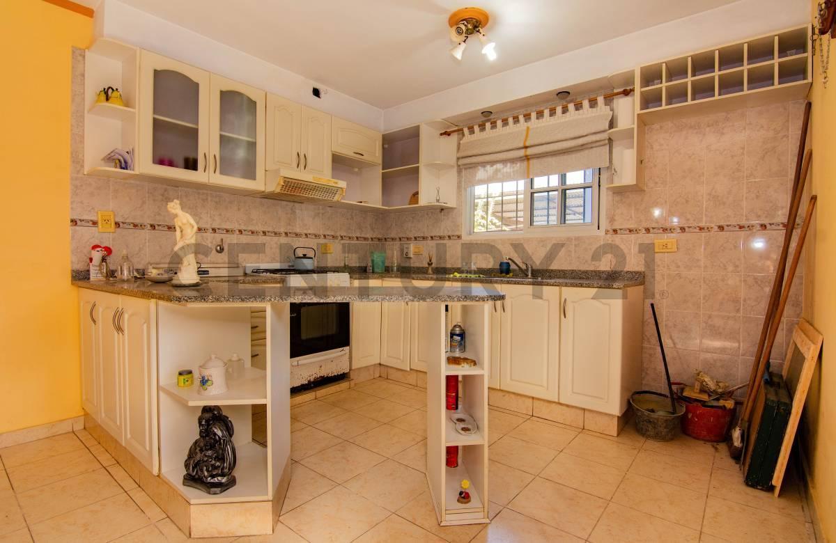 Venta - Casa 3 Dorm. - Gro. Baigorria - Moreno 234 1