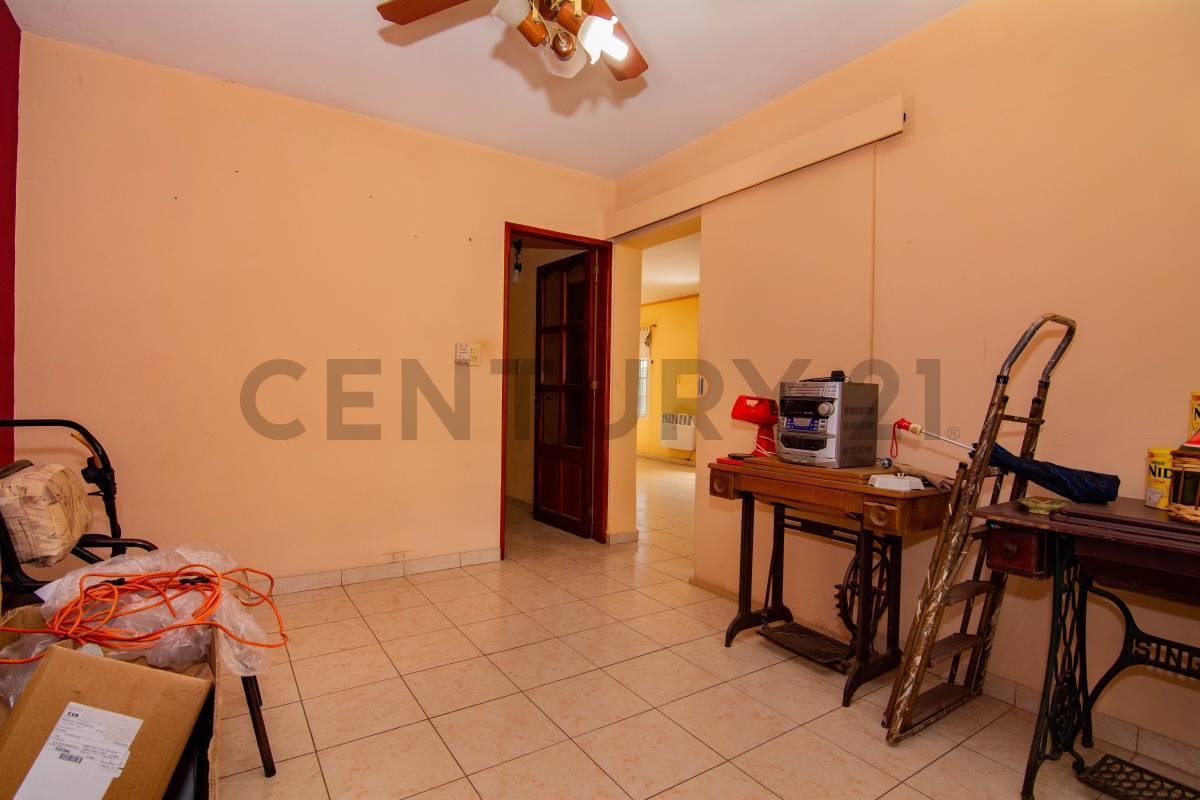 Venta - Casa 3 Dorm. - Gro. Baigorria - Moreno 234 4