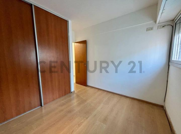 Venta Departamento dos dormitorios en Barrio Luis Agote, Rosario 5
