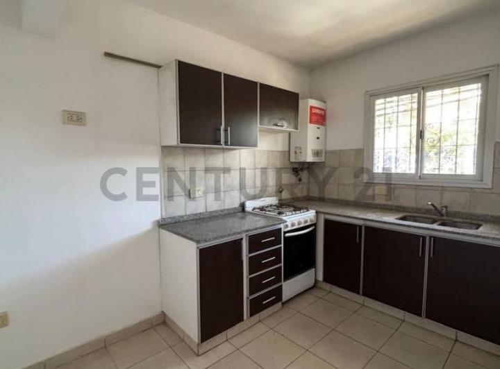 Venta Departamento dos dormitorios en Barrio Luis Agote, Rosario 2