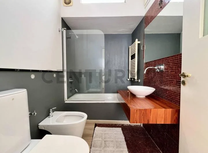Venta casa de 3 dormitorios con terraza exclusiva en Republica de la Sexta, Rosario 4