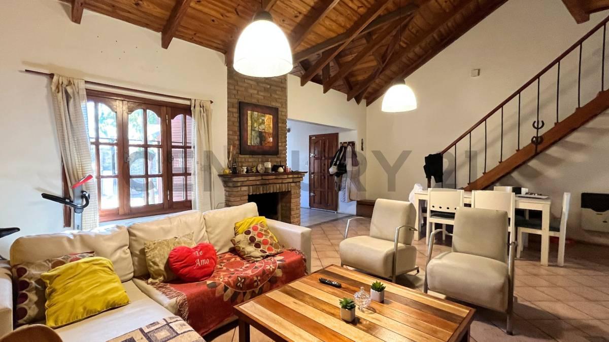 Venta Casa 4 Dormitorios con piscina | Fisherton
