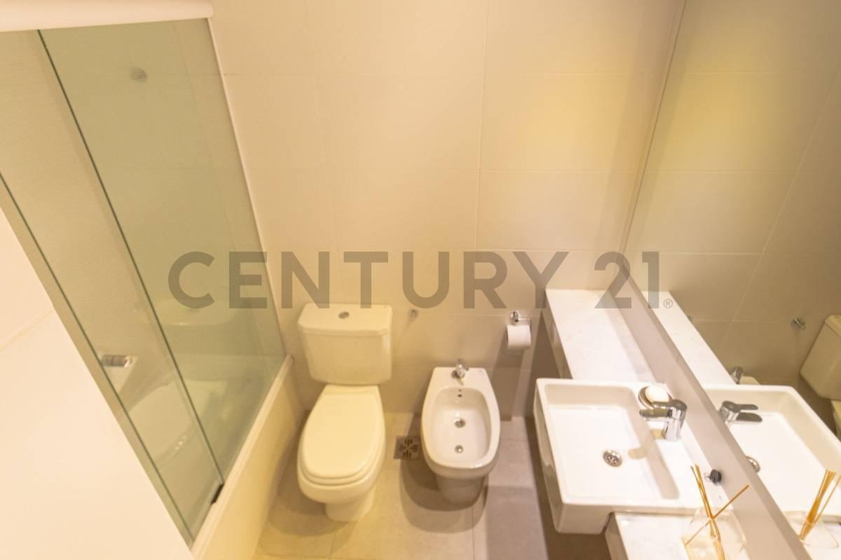 Venta Departamento 2 dormitorios con terraza exclusiva | Centro, Rosario