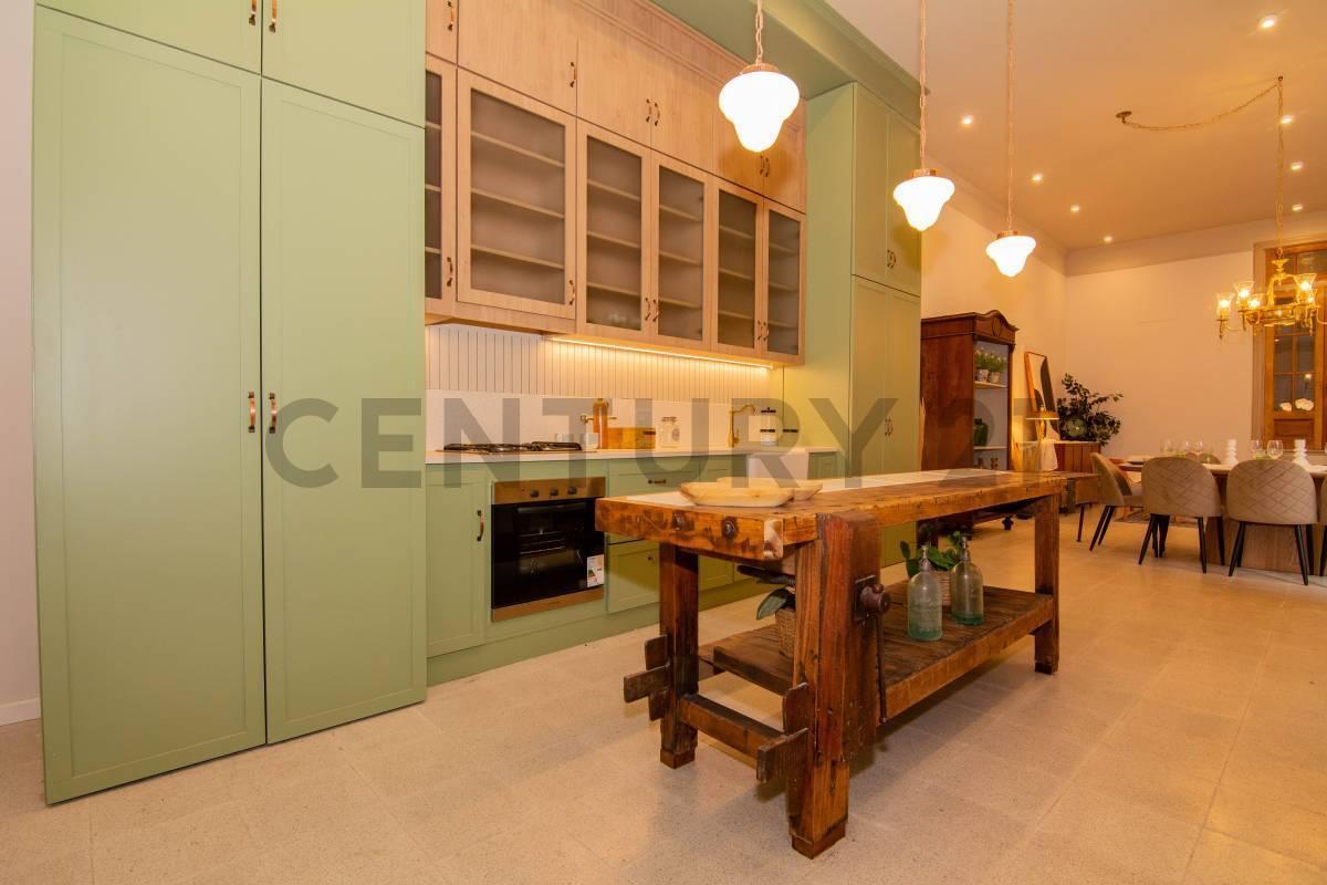 Foto de Venta Casa de 3 Dormitorios con pileta en Pichincha, Rosario, imagen 2