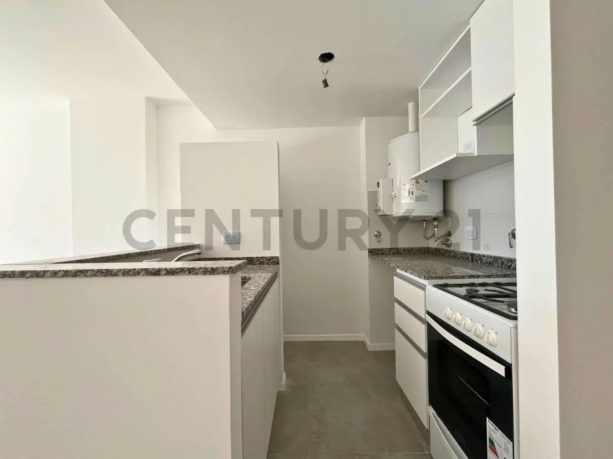 Venta Departamento de 1 Dormitorio con patio exclusivo | Centro, Rosario 8