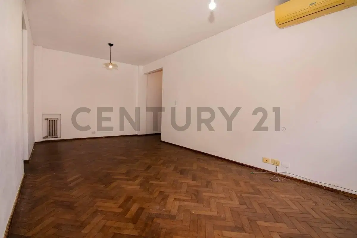Venta Departamento de 2 Dormitorios en Centro, Rosario 5