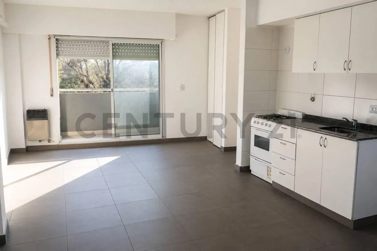 Venta Monoambiente con balcón al frente en Cinco Esquinas, Rosario 3