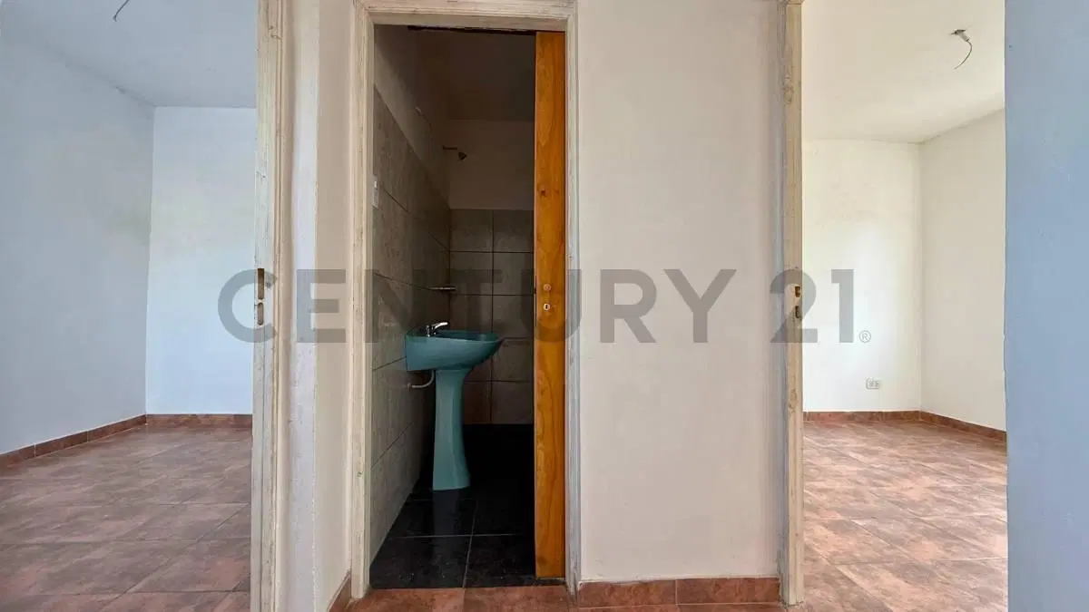 Venta Departamento de 2 Dormitorios en Alberdi, Rosario 5