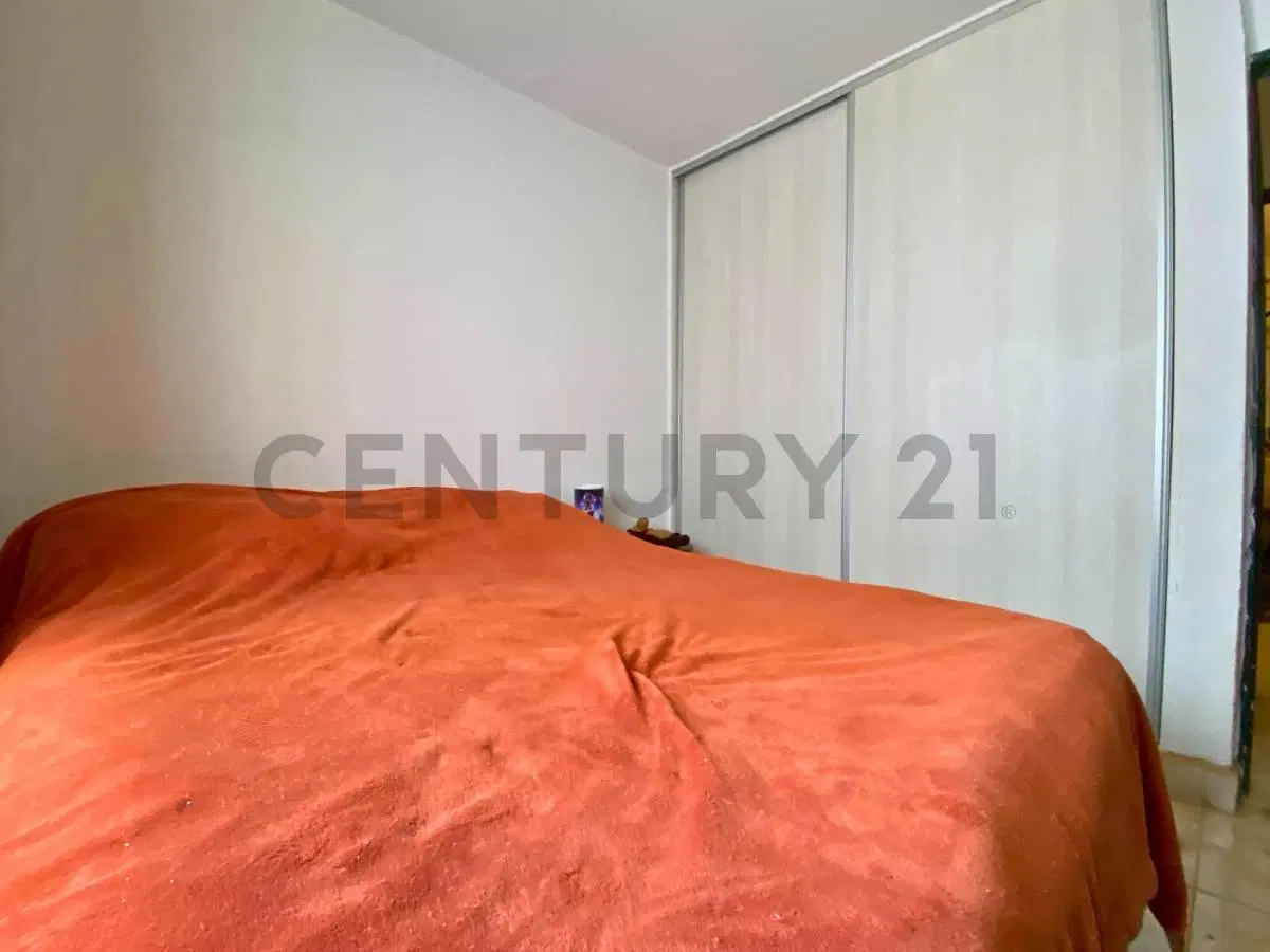 Venta Departamento de 2 Dormitorios en España y Hospitales, Rosario 5