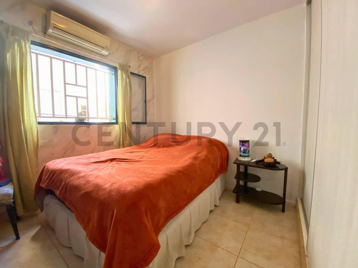 Venta Departamento de 2 Dormitorios en España y Hospitales, Rosario