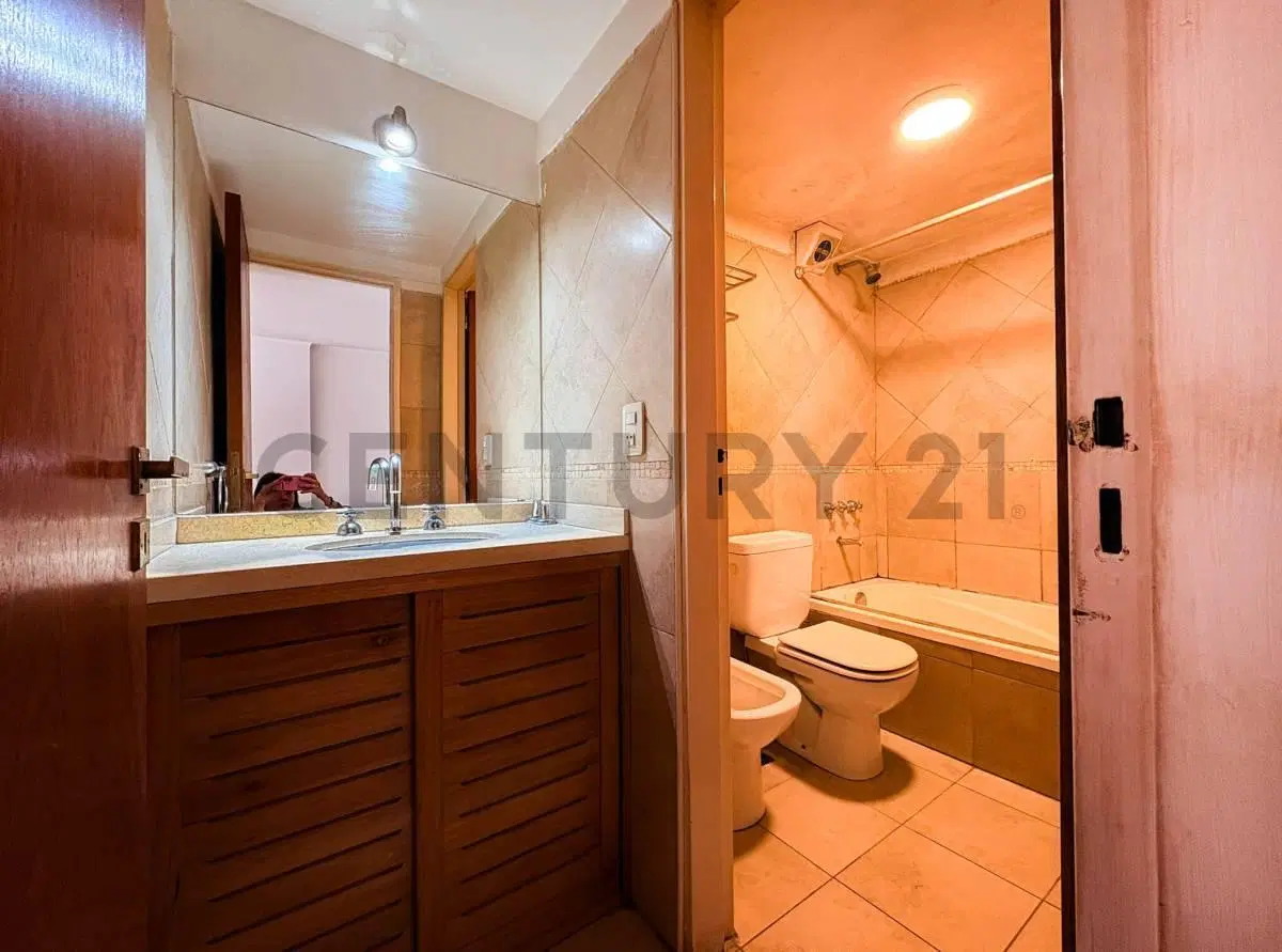 Venta Departamento de 1 Dormitorio con balcón en Lourdes, Rosario 5