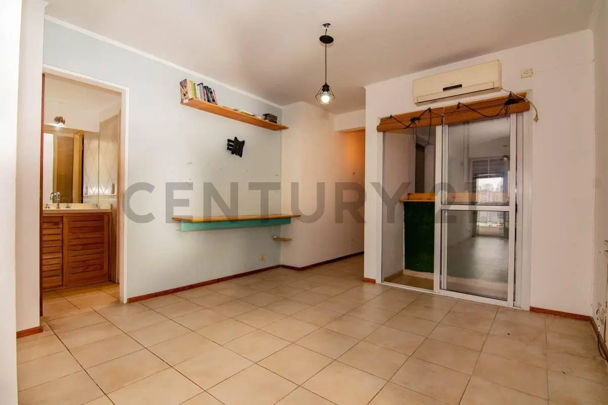 Venta Departamento de 1 Dormitorio con balcón en Lourdes, Rosario 2