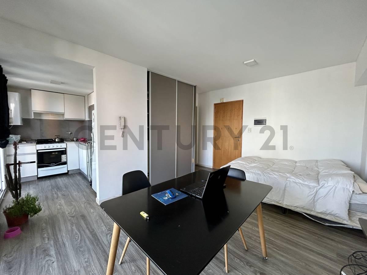 Foto de Venta Monoambiente con balcón en Lourdes, Rosario, imagen 3