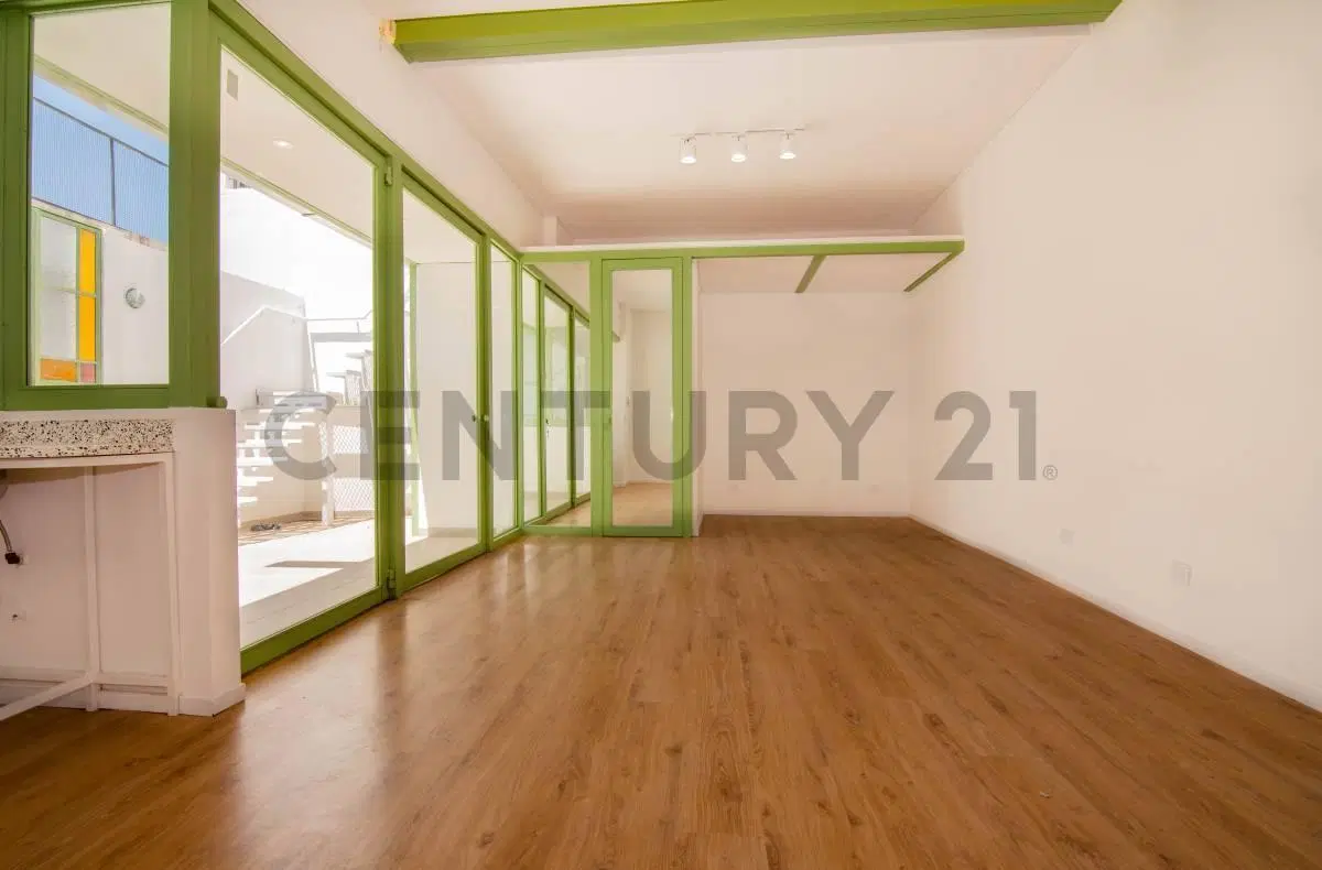 Venta Loft con terraza exclusiva en España y Hospitales, Rosario 3