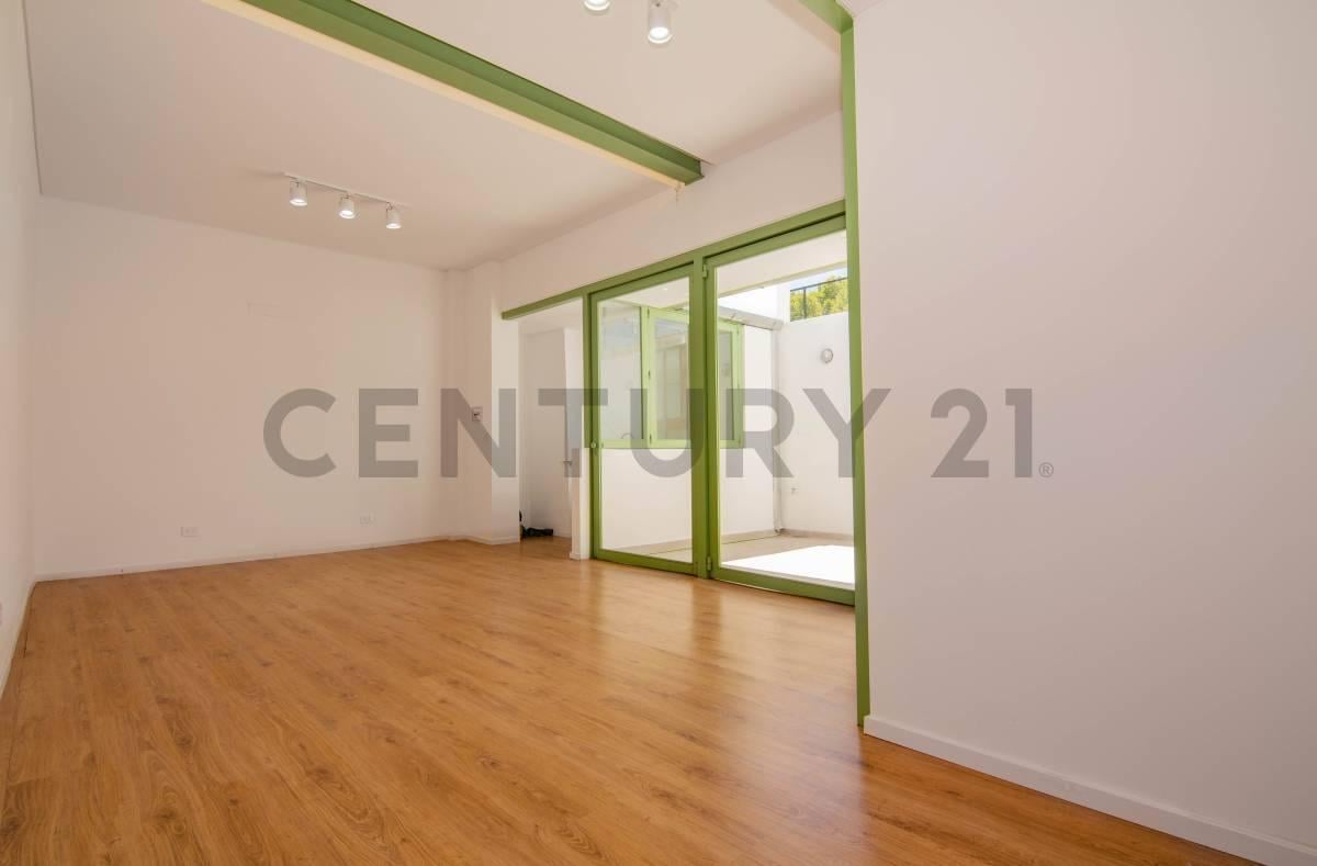 Venta Loft con terraza exclusiva en España y Hospitales, Rosario