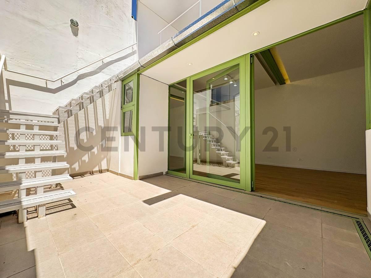 Venta Loft con terraza exclusiva en España y Hospitales, Rosario